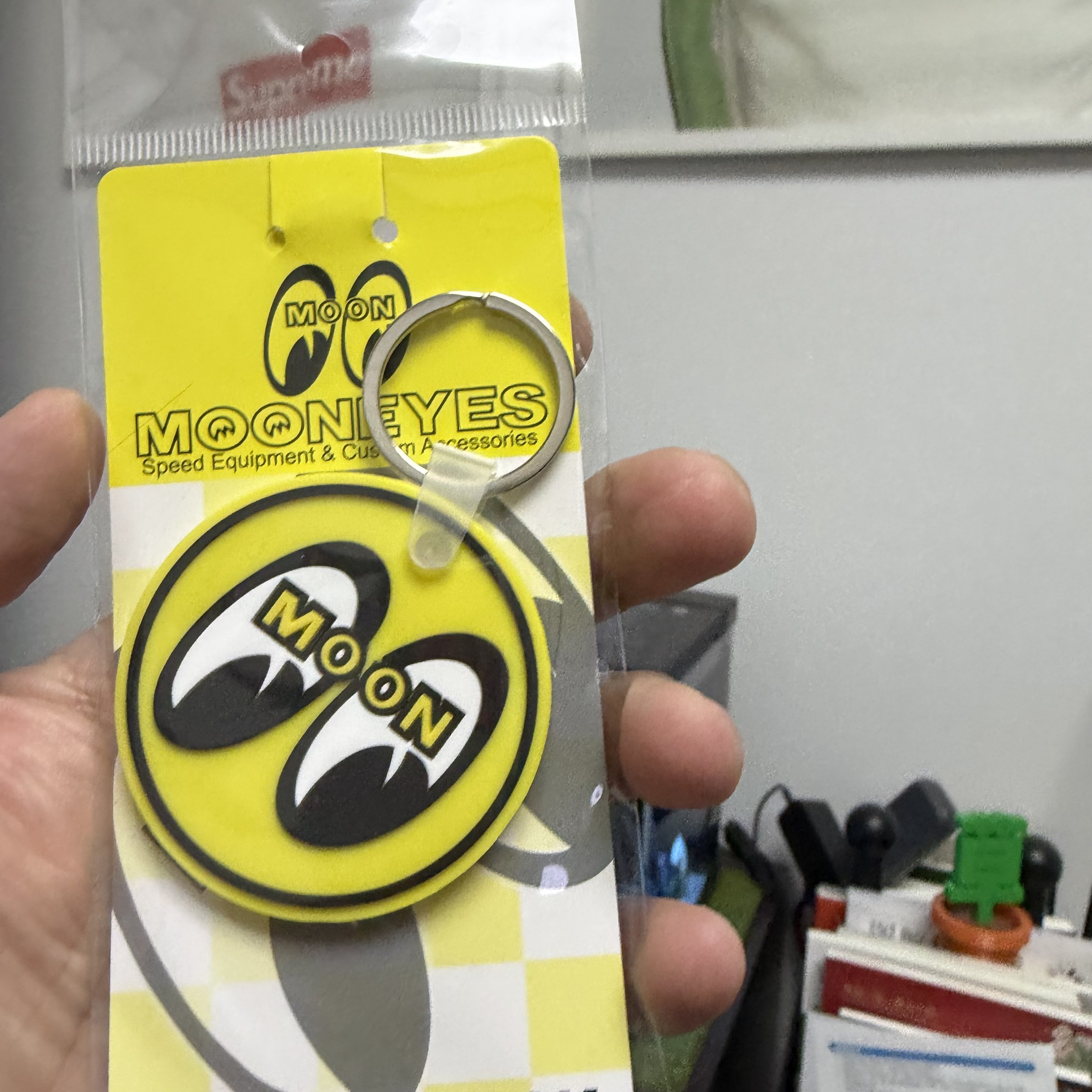 复古Mooneyes月亮眼硅胶钥匙扣