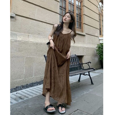 复古格子吊带连衣裙女夏季