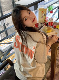 宽松短袖t恤女夏季美式复古设计感小众别致植绒字母休闲半袖上衣