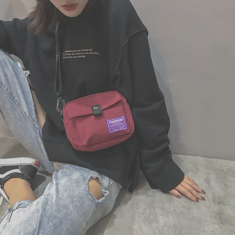 包包女韩版斜挎灯芯绒蹦迪小黑包