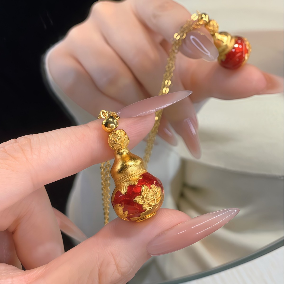 中国风拉丝珐琅锦鲤葫芦吊坠金店同款沙金福禄项链复古镀金锁骨链