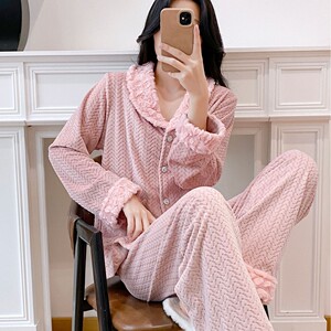 网红韩版可外穿海岛绒睡衣女秋冬款长袖长裤加厚保暖家居服