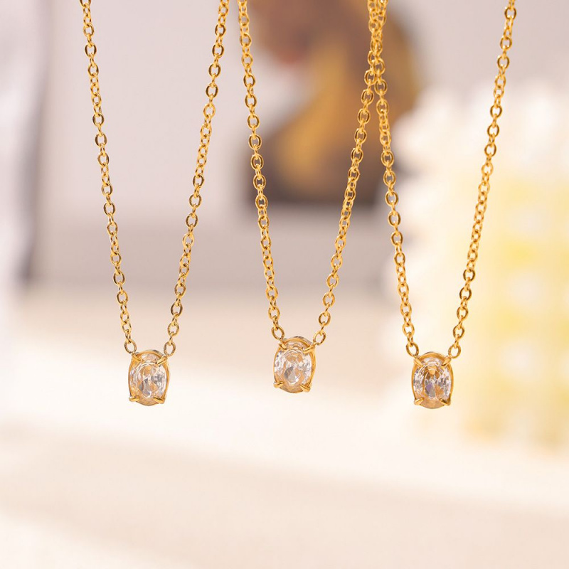 极简风细链条椭圆形吊坠镶嵌锆石