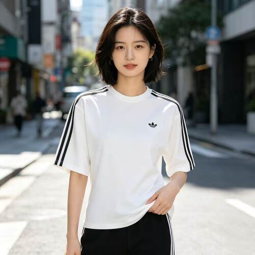 【夏季清仓】阿迪达斯三叶草ADILENIUM修身夏女复古短袖T恤KY5093