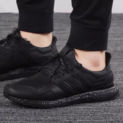 正品阿迪达斯UltraBOOST leather中性运动休闲舒适跑步鞋EF0901
