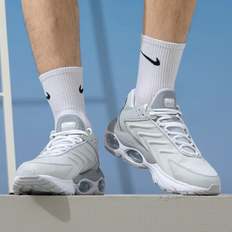 正品耐克NIKE AIR MAX TW EWT男子运动休闲跑步鞋DV7721-002