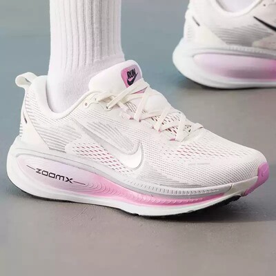 正品耐克W NIKE VOMERO 18女子缓震气垫透气运动跑步鞋IM2503-133