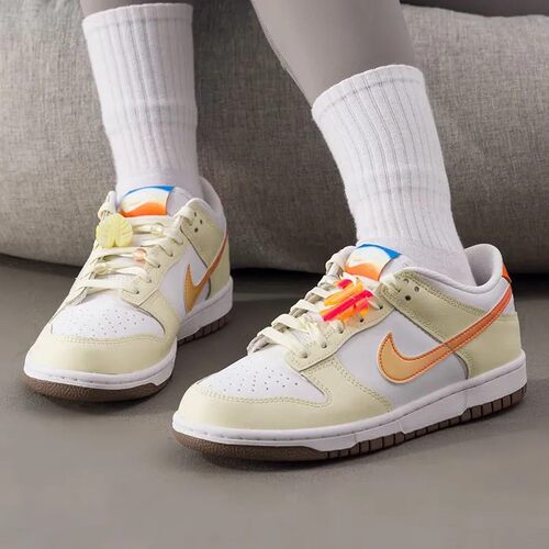 正品耐克Nike DUNK LOW女子大童时尚复古低帮休闲板鞋IB8891-191