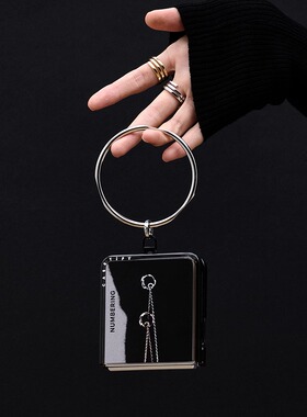 CASETiFY联名NUMBERING手机挂链A13手镯百搭腕环吊饰品珠宝光芒潮