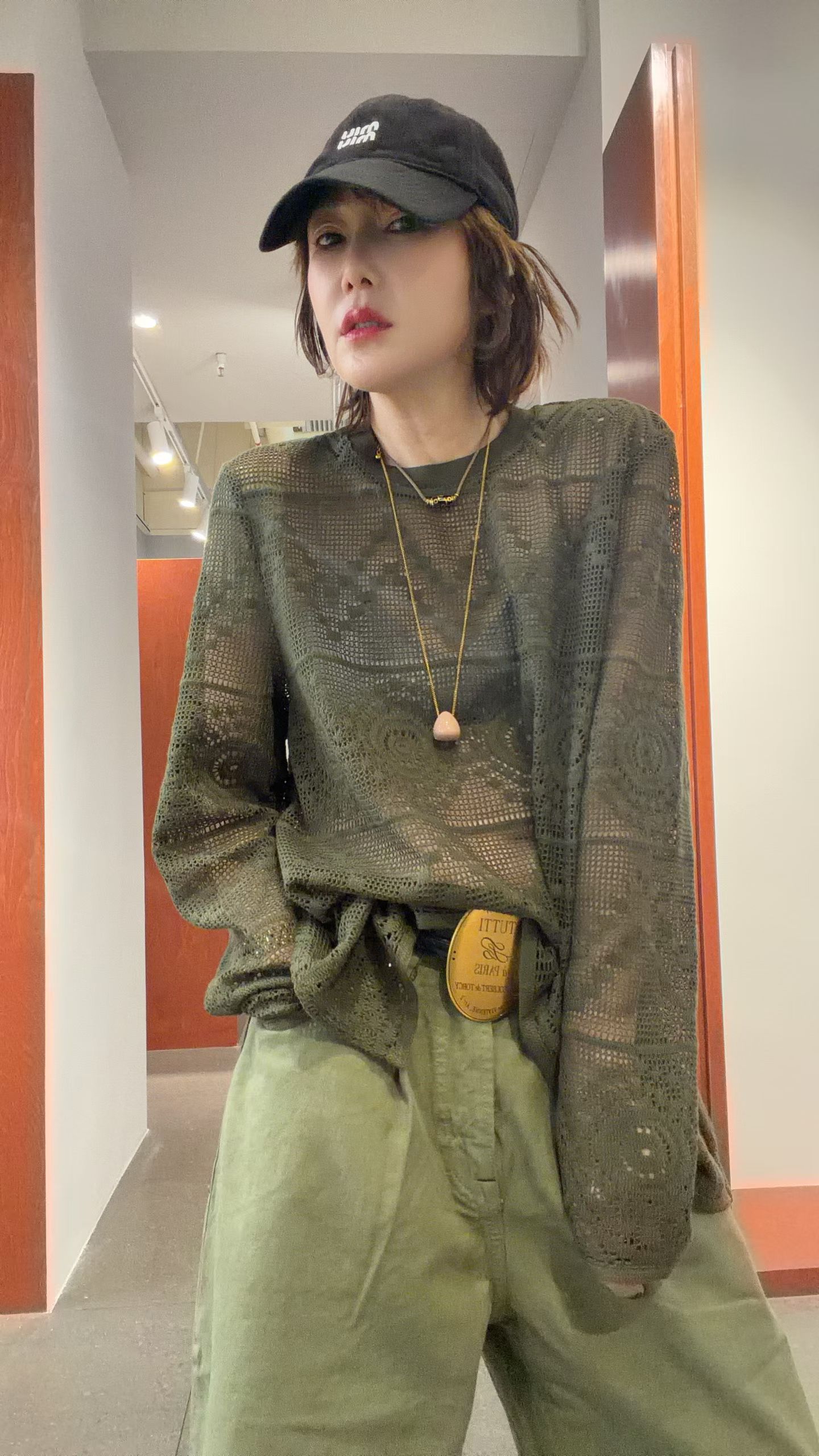南油GA欧洲站2026早秋新款欧韩拼蕾丝宽松减龄显瘦打底衫上衣女潮