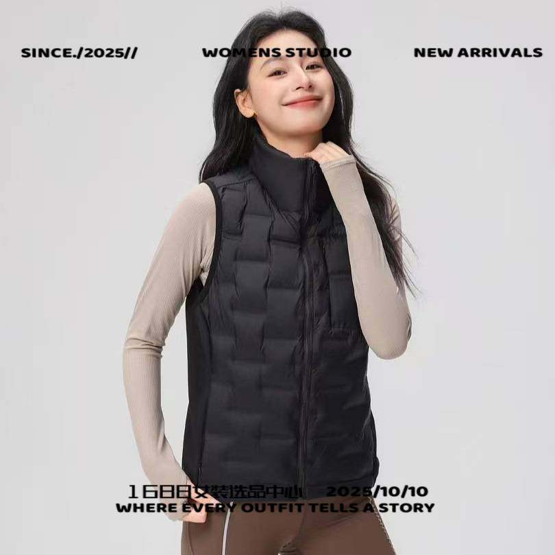 江苏特别特羽绒服饰平湖服女马甲绒新款轻薄秋冬休闲时尚马夹百搭