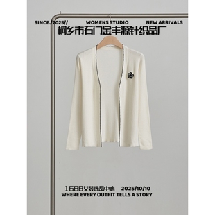 桐乡市石门金丰源针织品厂严选桑蚕丝小*香风针织开衫经典复古黑