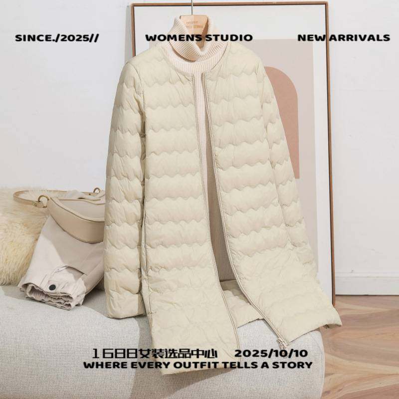 江苏特别特羽绒女装秋冬新款时尚圆领波浪中长款轻薄款服女拉链外