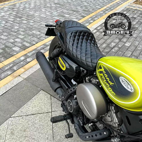 轻骑适用于大韩gv300复古座包