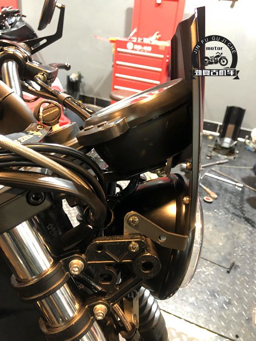 轻骑大韩gv300s灯网晓星保护挡风