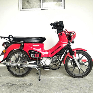 适用本田幼兽CC110改装 CUB110双人座垫弯弓后尖弓 一体座垫后靠背