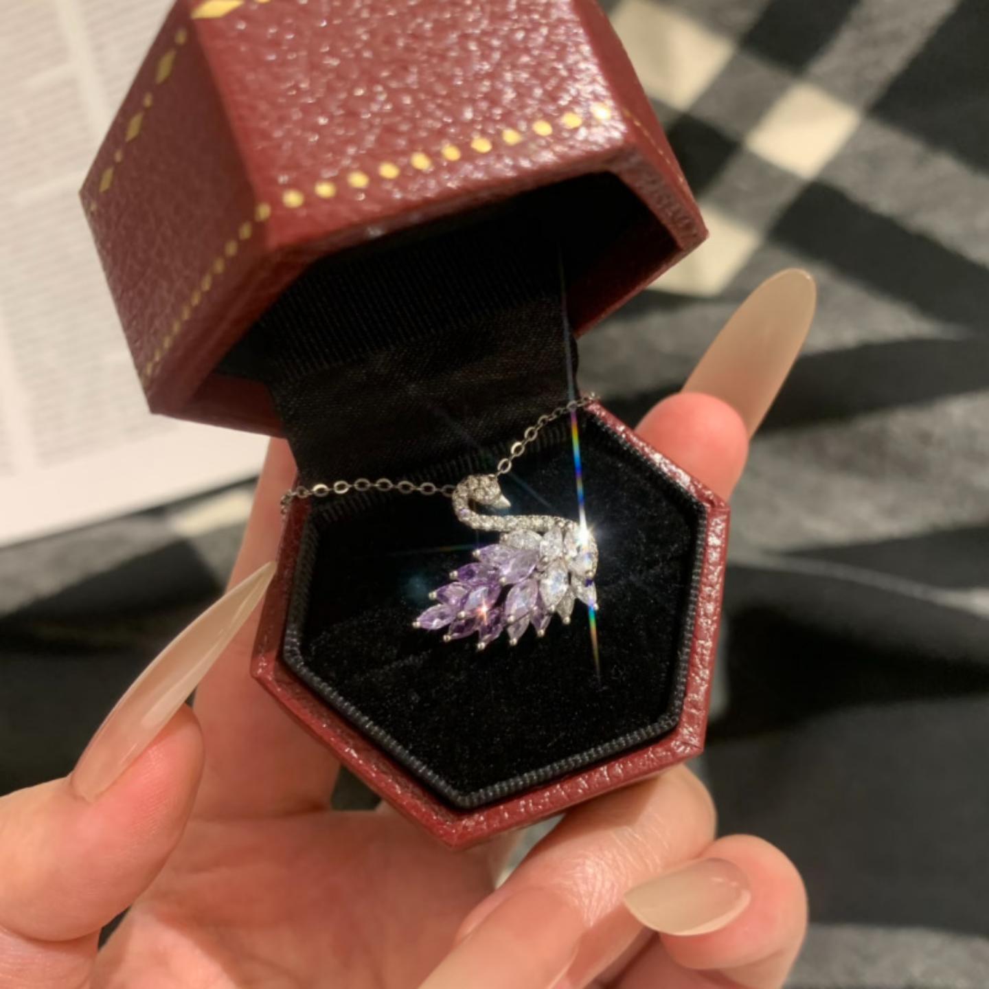 S925纯银紫色渐变天鹅项链女轻奢高颜值千金感锁骨链七夕生日礼物