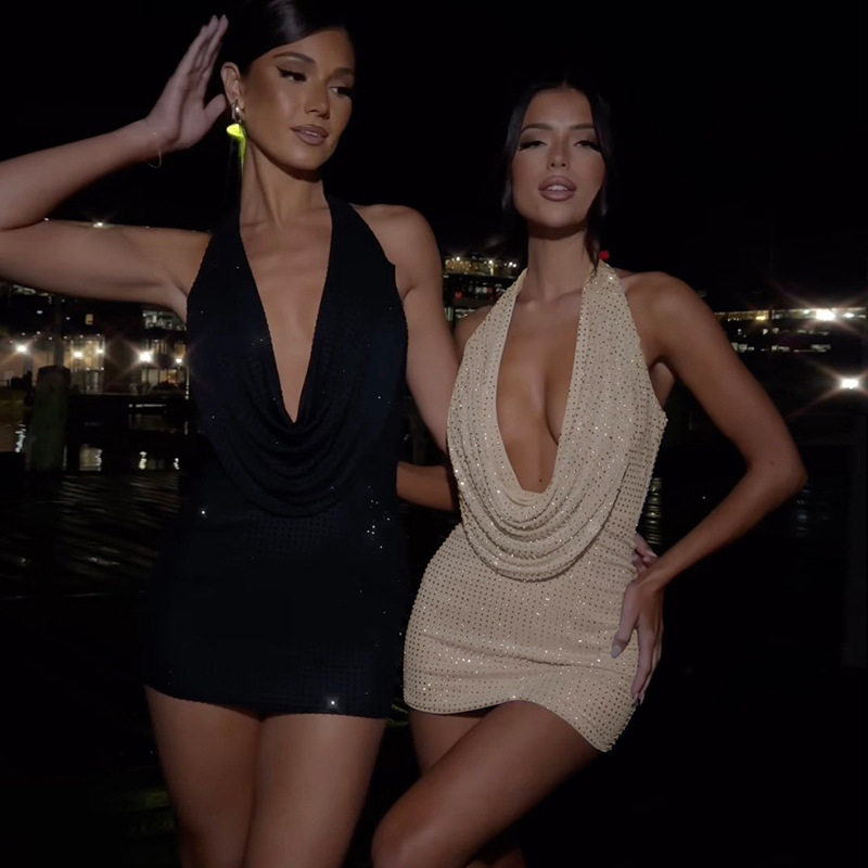 women'sdeepvneckdressclub