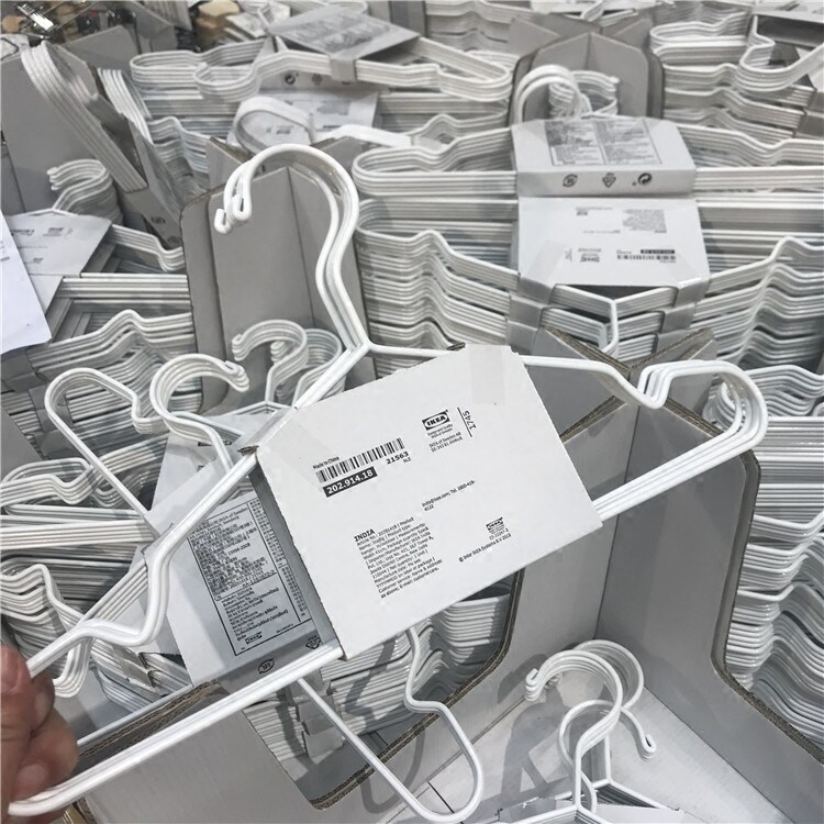 宜家铁质承重橱柜白色晾衣架