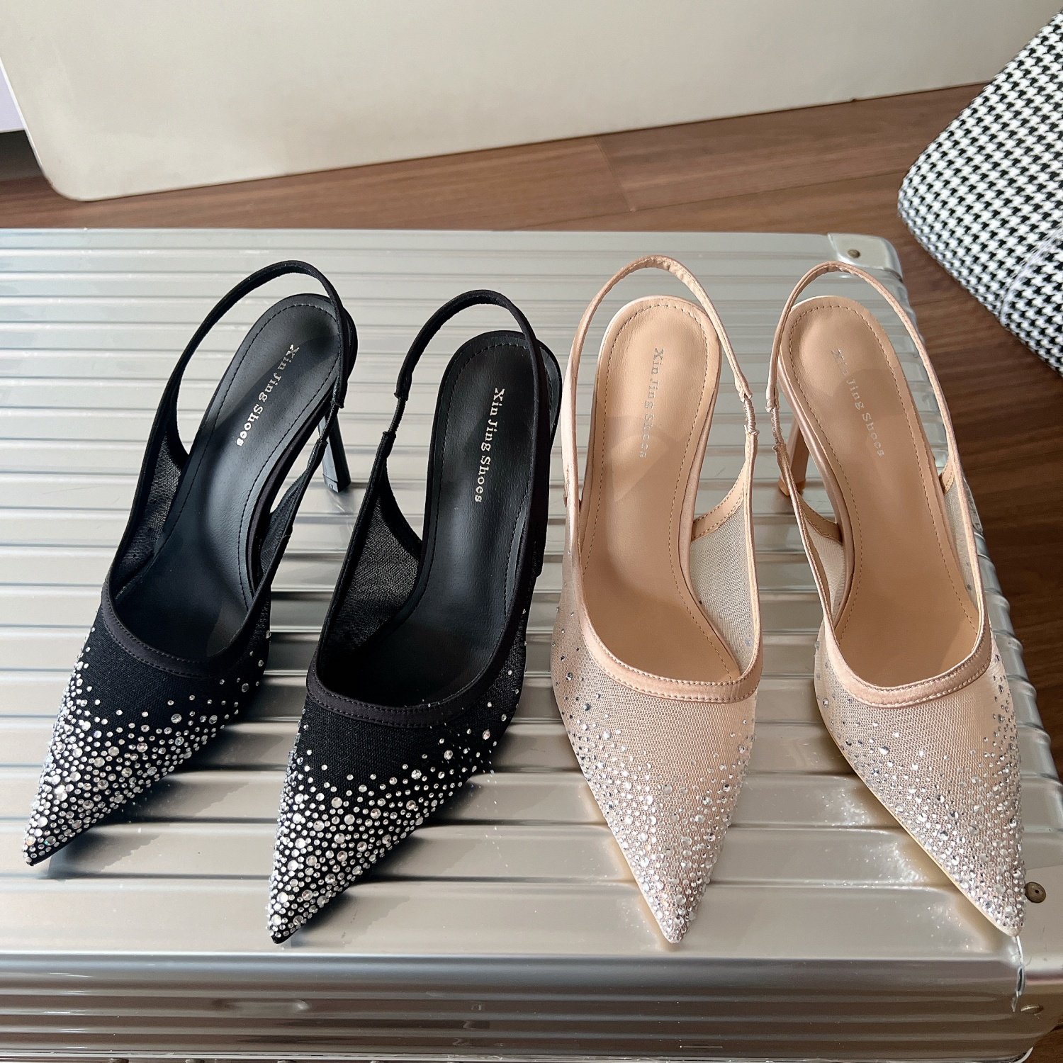 2026春季新款欧美风闪闪水钻尖头后空单鞋女细跟气质网纱高跟鞋女,女鞋,浅口单鞋,淘宝优惠券,粉丝福利购,淘宝优惠卷