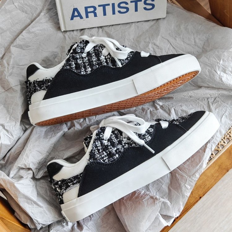 小众设计黑白小香风面包女鞋翻毛皮帆布小白鞋情侣显高滑板鞋子潮