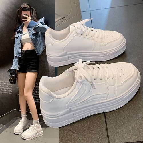 小白鞋女2025春季新款学生百搭厚底鞋子女ins潮春季休闲运动板鞋