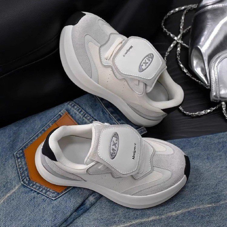 小众国潮白色云朵鞋男女款厚底增高设计感鞋子情侣运动休闲板鞋潮