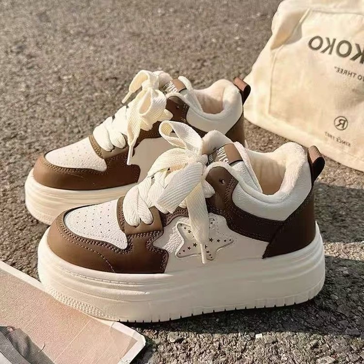 厚底面包鞋学生厚底二棉鞋小白鞋2025新款女鞋增高秋冬季加绒板鞋