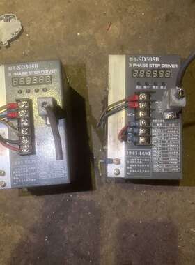 议价拆机回来SD305B步进驱动器 ，成色如图 包