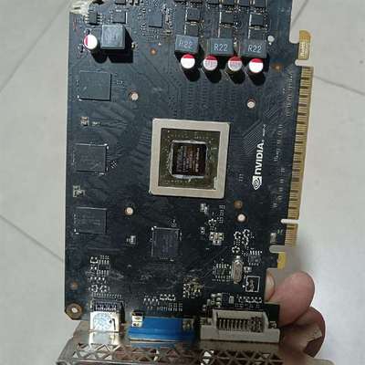 议价GTX1050 2G，显卡，发现是被人拆卸成图片