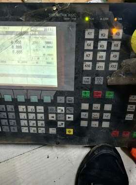 {议价}802C数控系统没包装通电正常6FC5500-0A