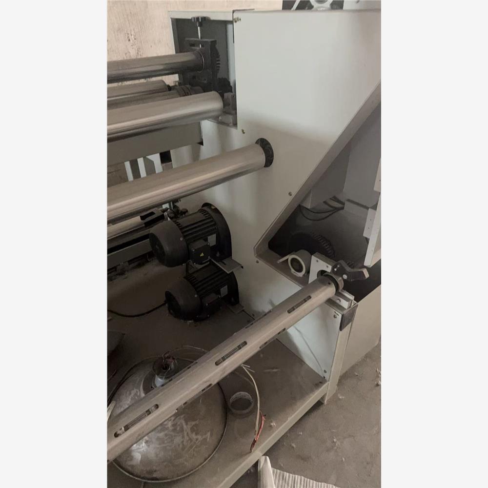 议价全新分切机，分隔机，宽幅2.1米，带纠偏和吃粉张力功能，包
