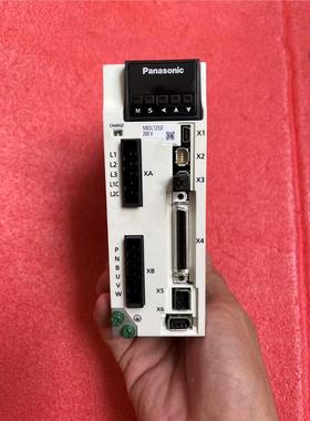 议价400W松下伺服驱动器MBDLT25SF，225年4月出厂，