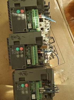 {议价}富士变频器FVRO.4E11S-4JE，缺盖子，成色