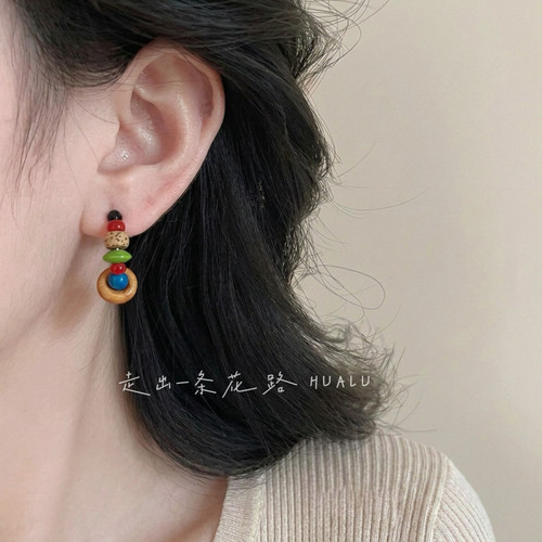 HUALU-陶木之息～复古禅意彩色木质串珠撞色C形耳环蚊香盘耳夹女