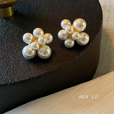 HUALU赫本风名媛烟火耳环