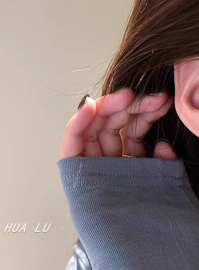 HUALU-可可爱爱~显白克莱因蓝色ins风甜美可爱迷你小爱心耳钉耳夹