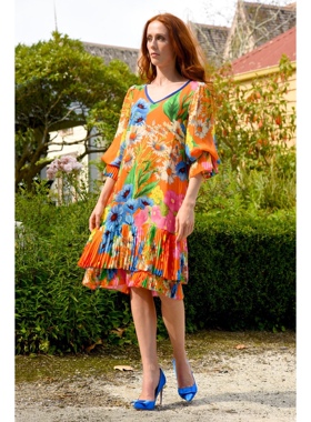 澳洲高端设计师TC 女款 $799 复古花卉印花喇叭袖叠层连衣裙