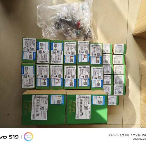 可维修LC1DS12M7C 12个议价