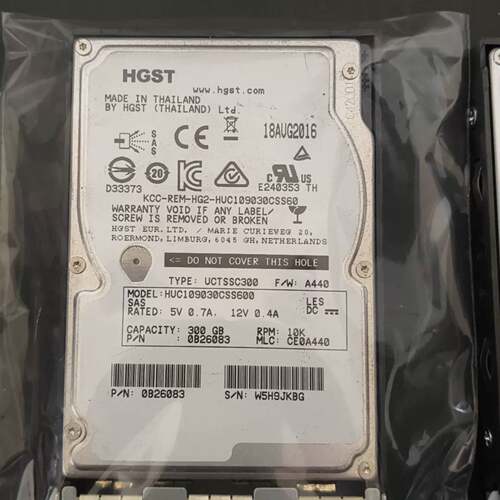可维修HGST HUC109030CSS600 300G 2.5寸议价