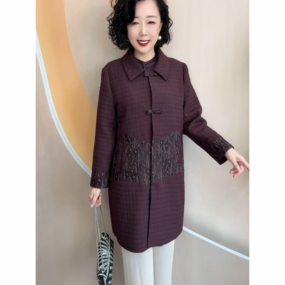 中老年妈妈装春秋拼接外套洋气宽松50岁60女装大衣中长款风衣长89