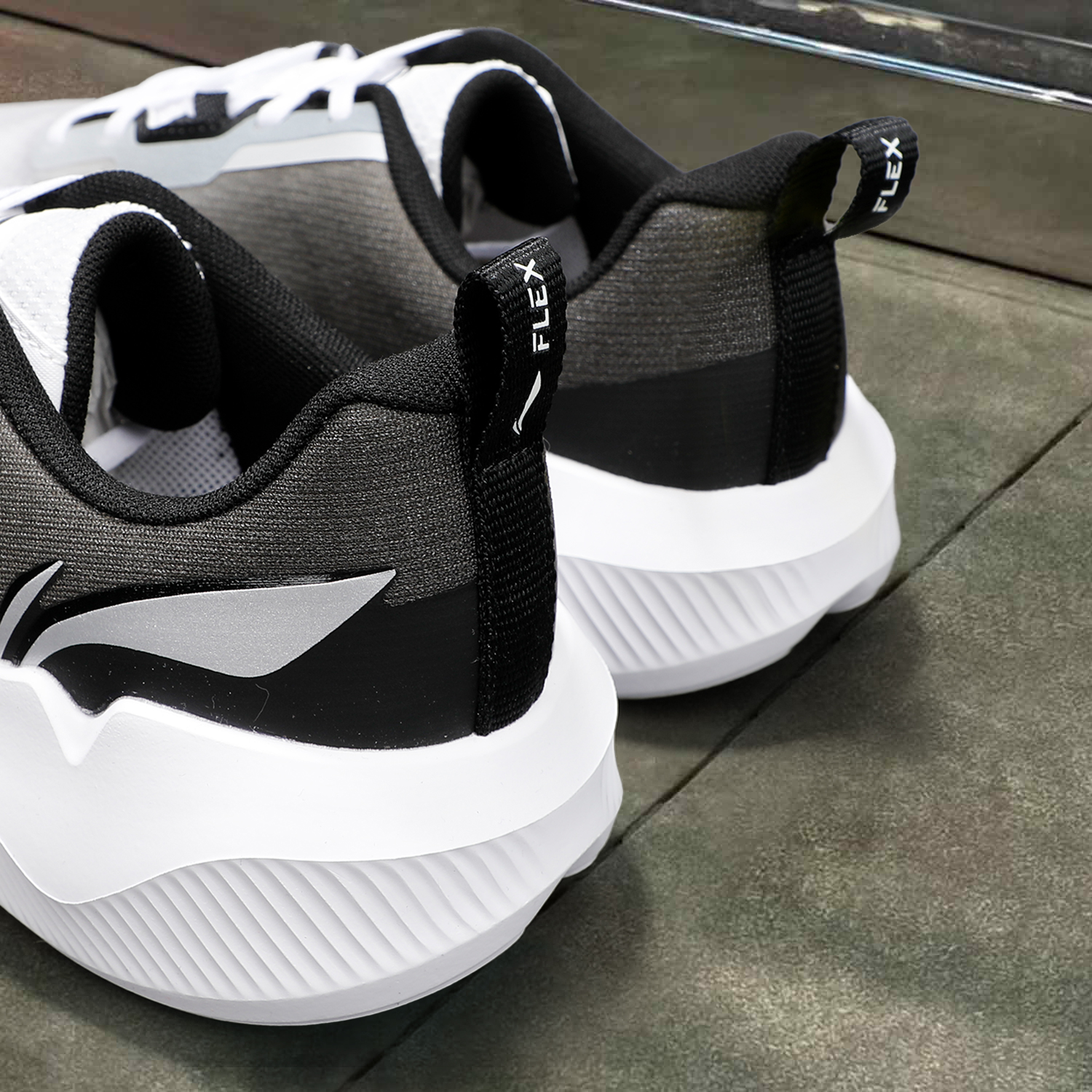 李宁休闲慢跑鞋男2025夏季新款软弹透气运动休闲鞋男鞋AGCV283