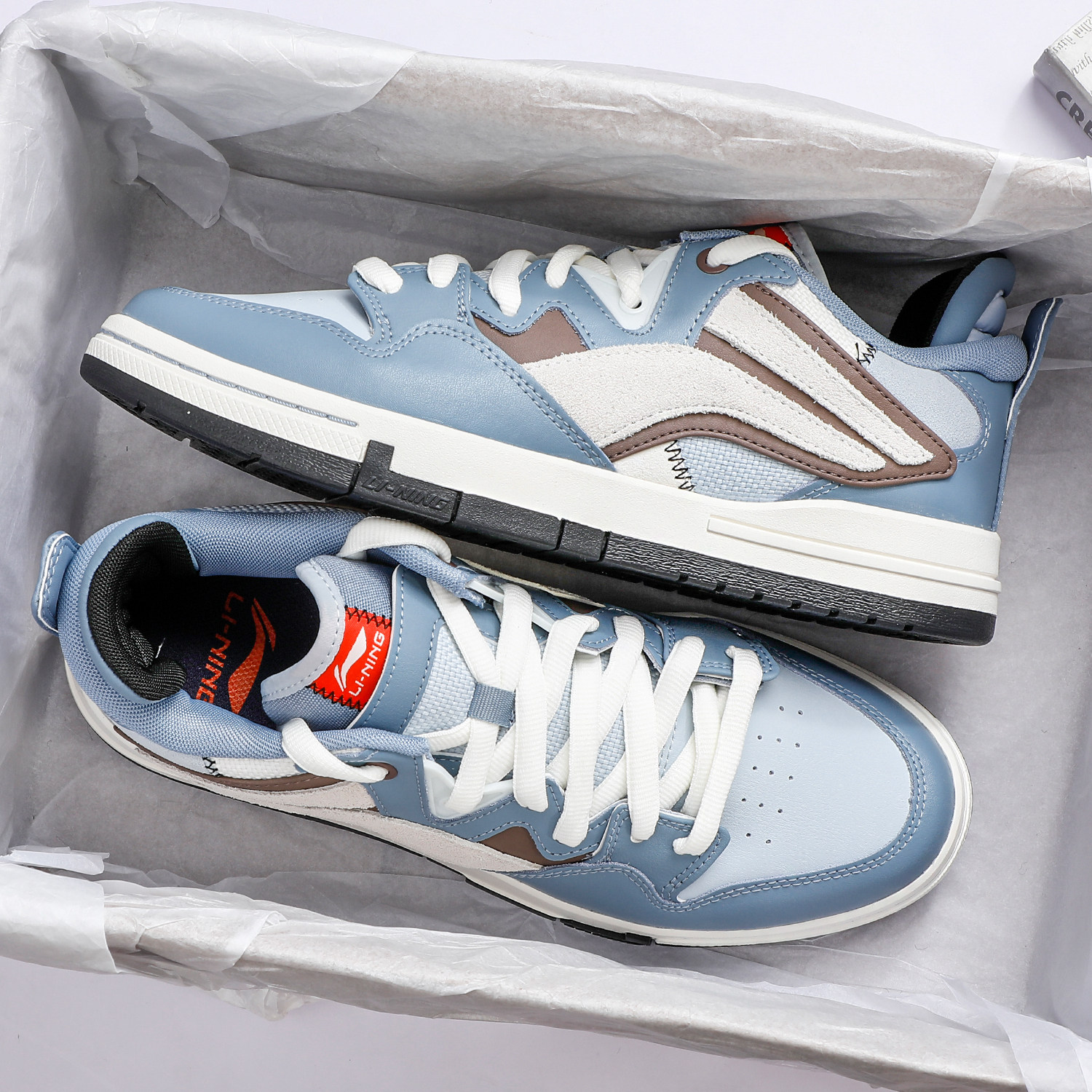 李宁惟吾PRO休闲鞋男鞋2025冬季新款平底运动鞋保暖软弹滑板鞋