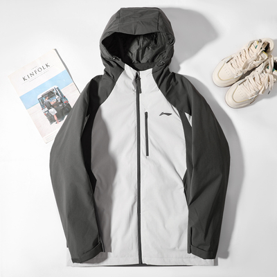 李宁冲锋衣男款2025秋季新款三合一可拆卸运动风衣防泼水连帽外套