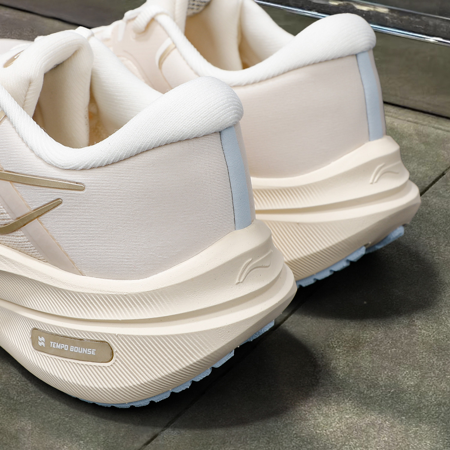 李宁秋冬款越影5跑步鞋女2025冬季新款加厚鞋面体测训练运动鞋,运动鞋new,跑步鞋,淘宝优惠券,粉丝福利购,淘宝优惠卷