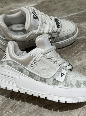 Chishaluo 25秋冬新款 男士字母格纹系带厚底休闲鞋 VL162017K05F