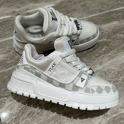 Chishaluo 25秋冬新款 男士字母格纹系带厚底休闲鞋 VL162017K05F