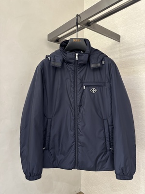 DEGAIA 25秋冬新款 男士时尚金属装饰休闲连帽棉服DUHBAM030101