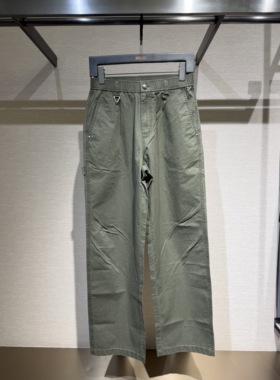 DEGAIA 26春夏新款 男士后口袋logo刺绣直筒休闲裤 DUIAAK370263