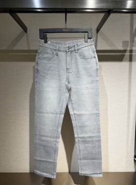 DEGAIA 26春夏新款 男士时尚后口袋logo印花牛仔裤 DUIAAN130815